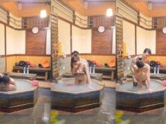 Tình Cuồng Nhiệt Trong Phòng Tắm Công Cộng